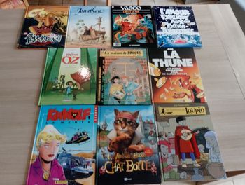  Lot de 10 BD divers (12)
