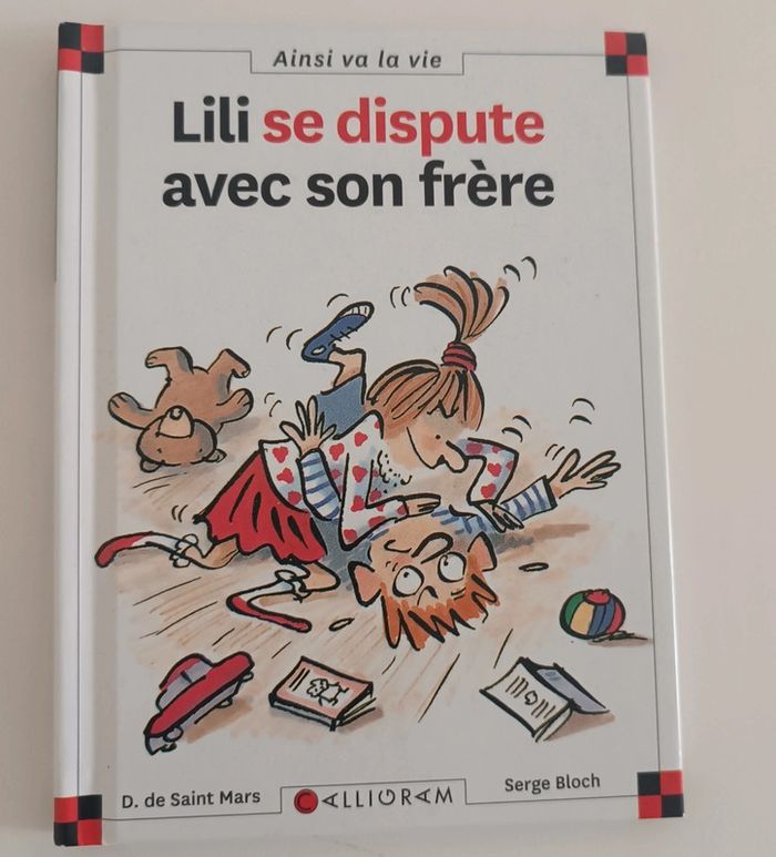 Lili se dispute avec son grand frère