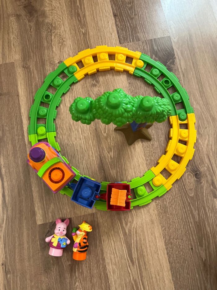 Petit circuit train Mega Bloks Disney - photo numéro 4