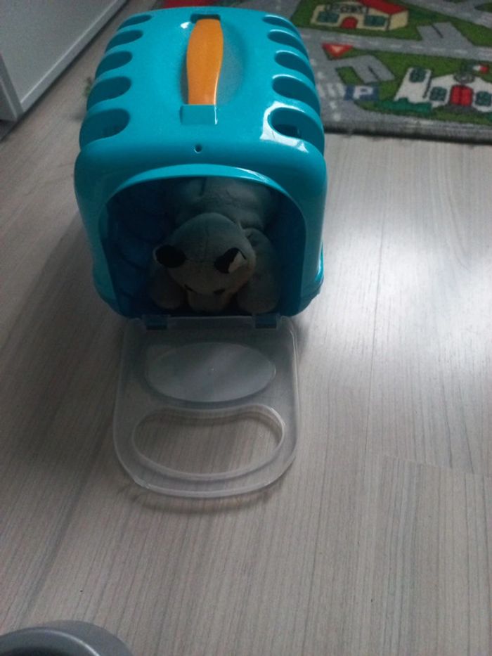 Caisse de transport avec peluche - photo numéro 3