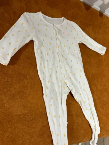 Grenouillere pyjama bebe fleuri