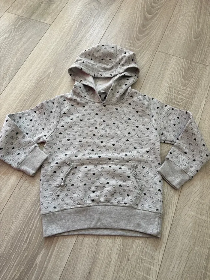Pull à capuche fin