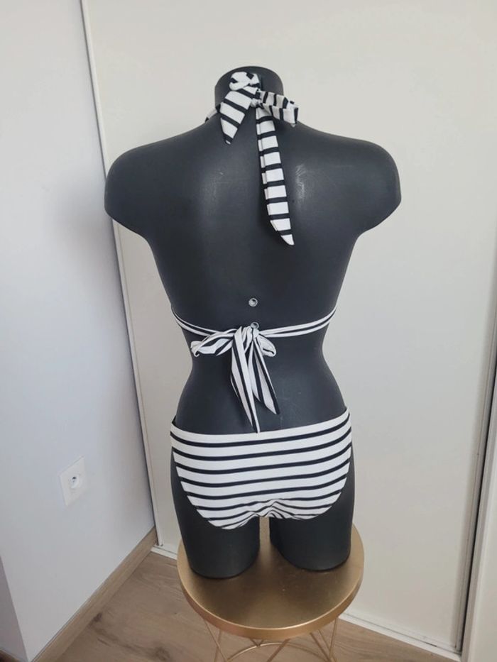 Maillot de bain rayures - photo numéro 3