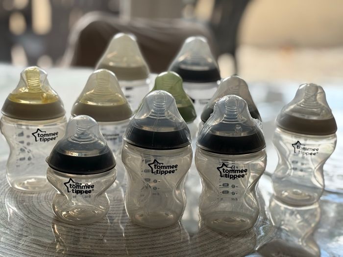 Lot tommee tippee