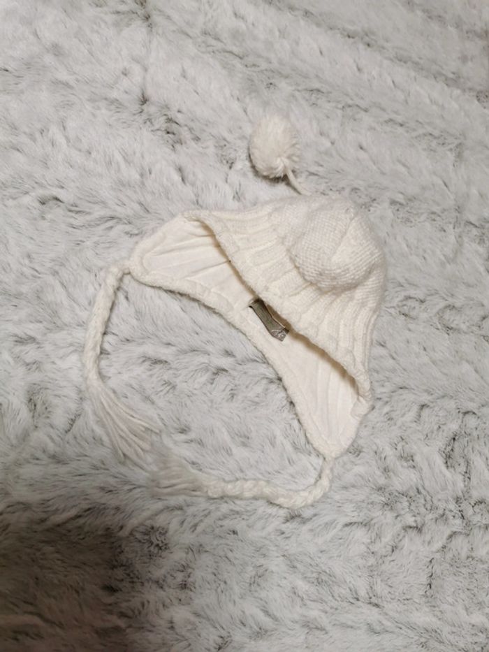 Bonnet laine et ponpom - photo numéro 2