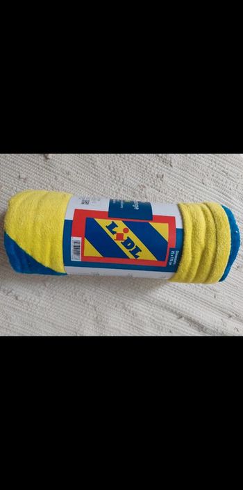 Serviette de plage 85x170
cm lidl