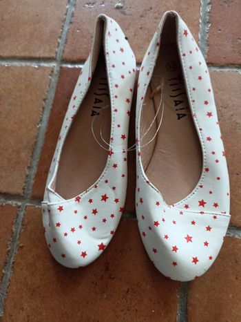 Ballerine blanche etoile rouge taille 32