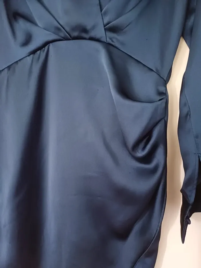 Robe de soirée zara satinée - photo numéro 4
