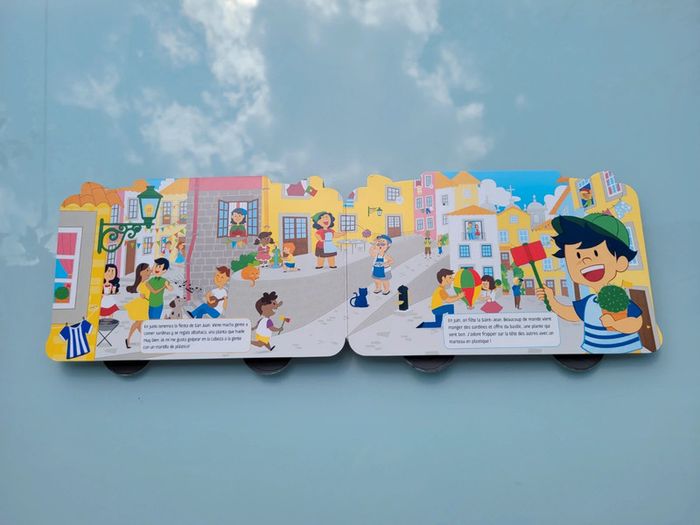 Guga à Porto 🇵🇹 Guga en la ciudad de Oporto, Édition Bilingue, en forme de Tramway 🚊 49 - photo numéro 5