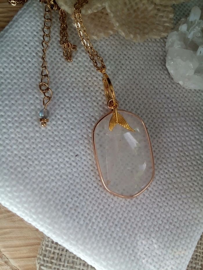 Collier cristal de quartz et queue de baleine/sirène - photo numéro 5