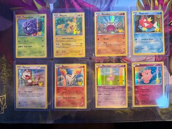 Lot de 8 cartes Pokémons générations avec Stamp anniversaire des 20 ans de Pokémon