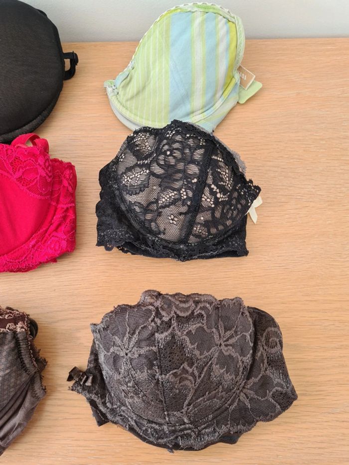 Lot 6 soutien gorge Etam Undiz 90 B - photo numéro 4