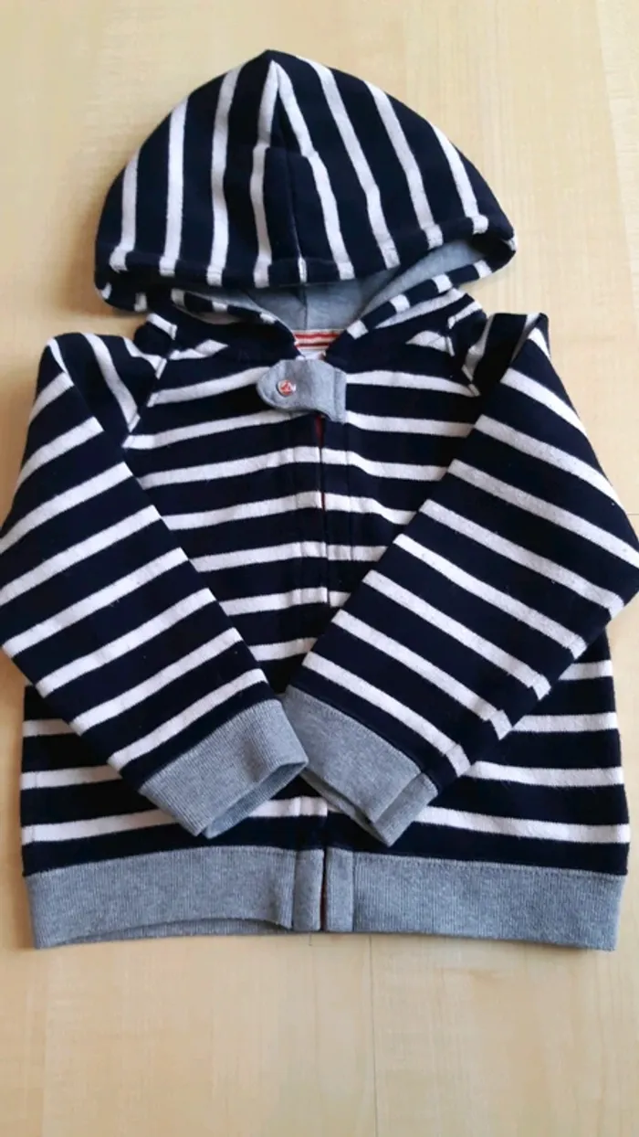 Gilet à capuche - photo numéro 2