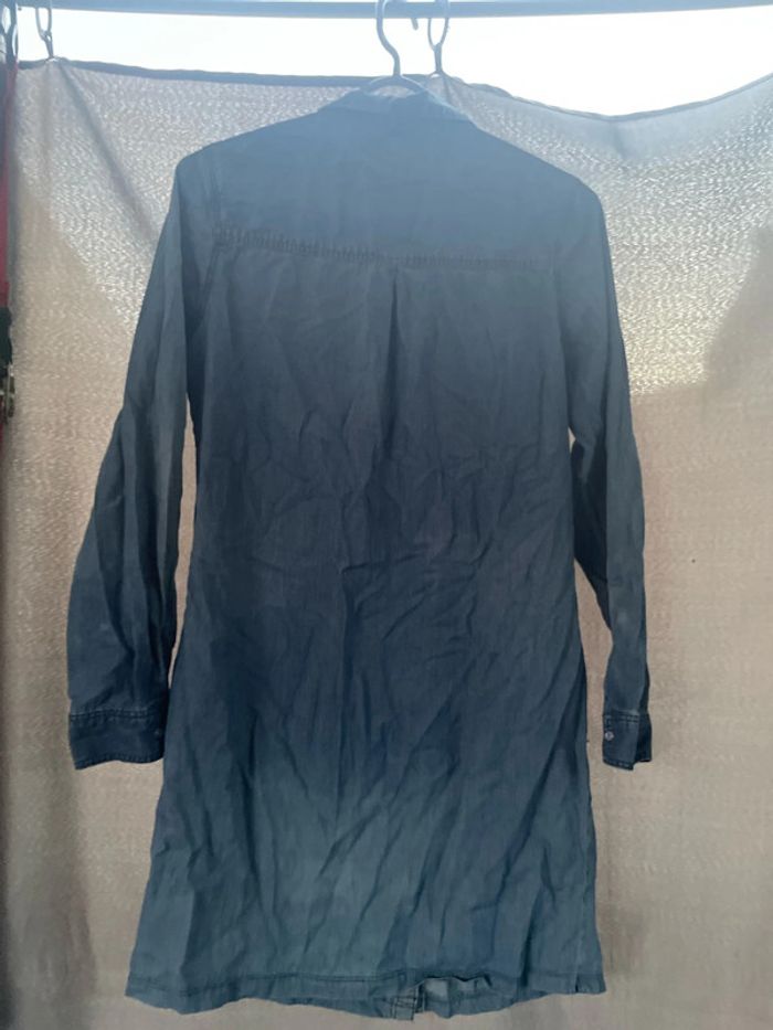 Chemise tunique en jean - photo numéro 3