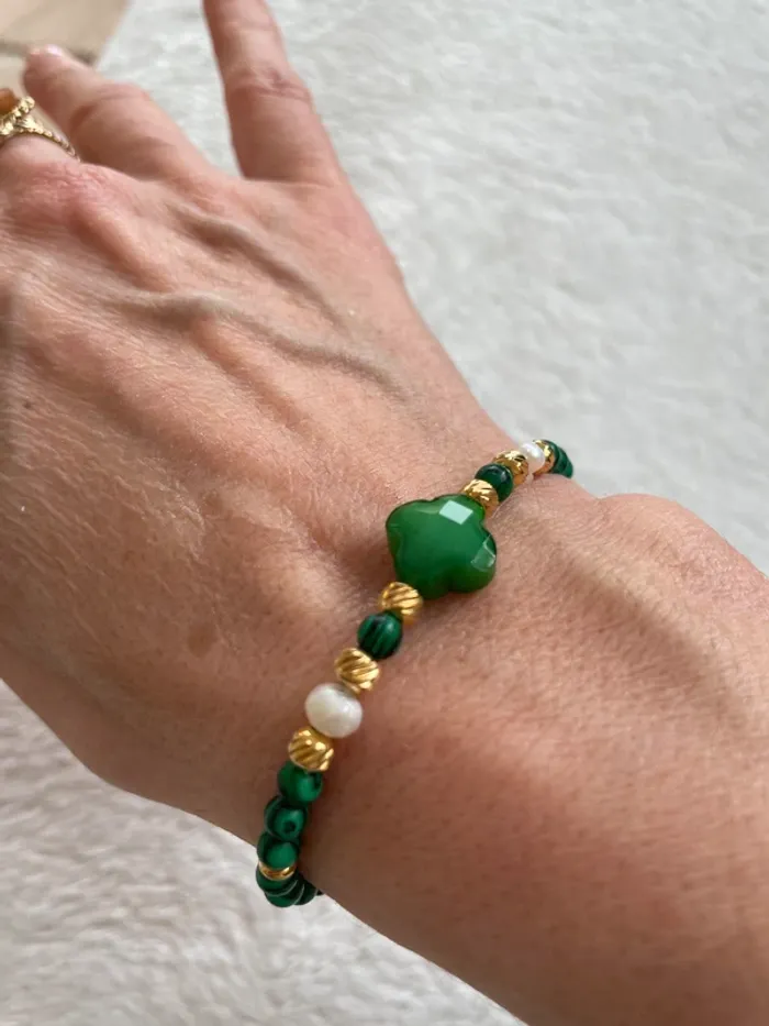 Bracelet bohème fantaisie perles tons verts. Taille unique - photo numéro 2