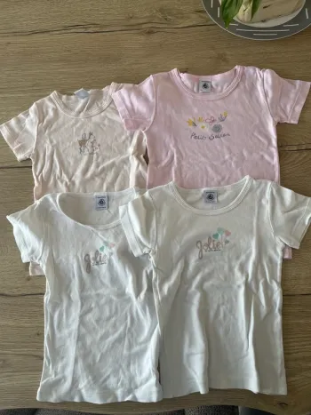 Lot 4 t-shirt manches courtes Petit Bateau