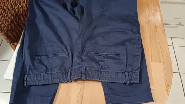 Chino marine Violeta taille 44 - photo numéro 7