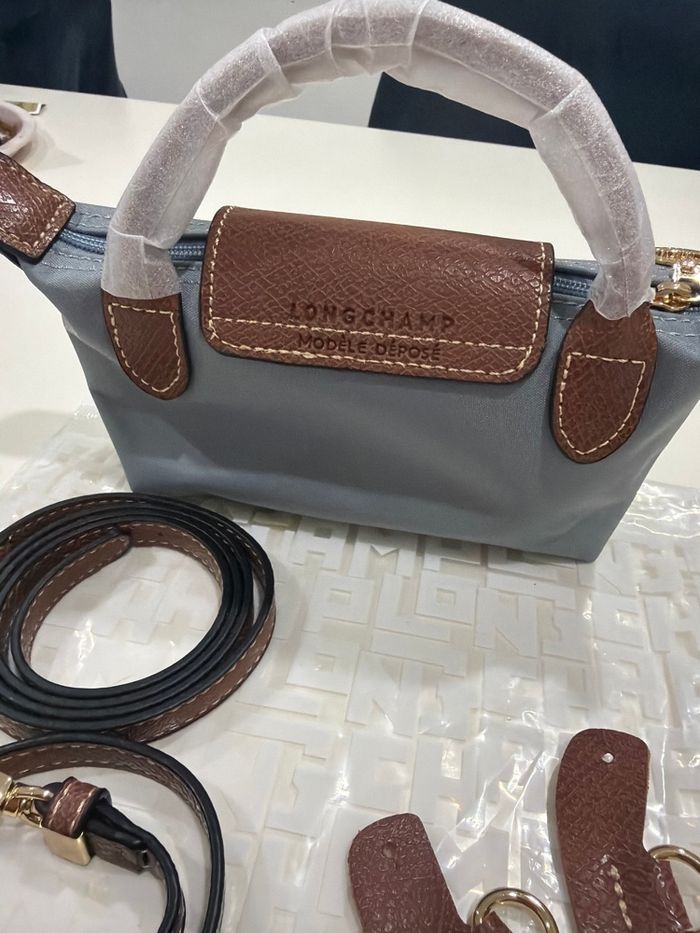 Sac longchamp gris - photo numéro 4
