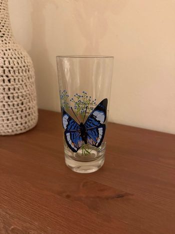 Verre avec papillons - Vintage