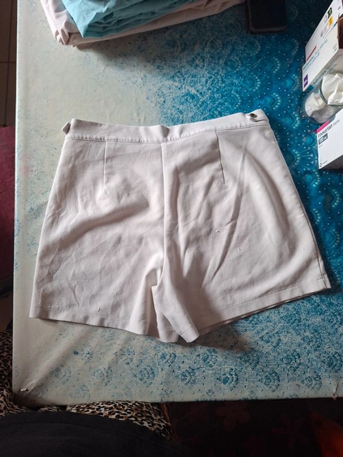 Short 42 kiabi taille haute - photo numéro 2