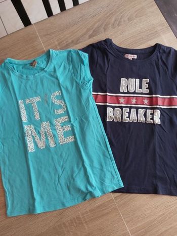 2 T-shirts 8 ans