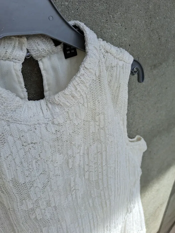 Débardeur blanc en dentelle - photo numéro 3