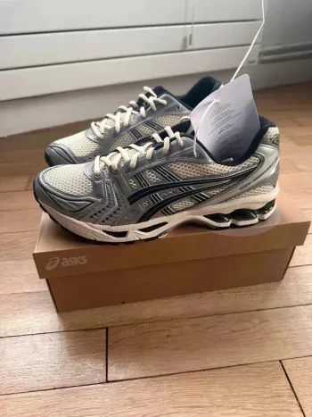 Asics Gel Kayano 14 Steeple Grey