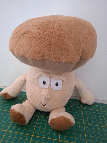peluche champignon goodness gang