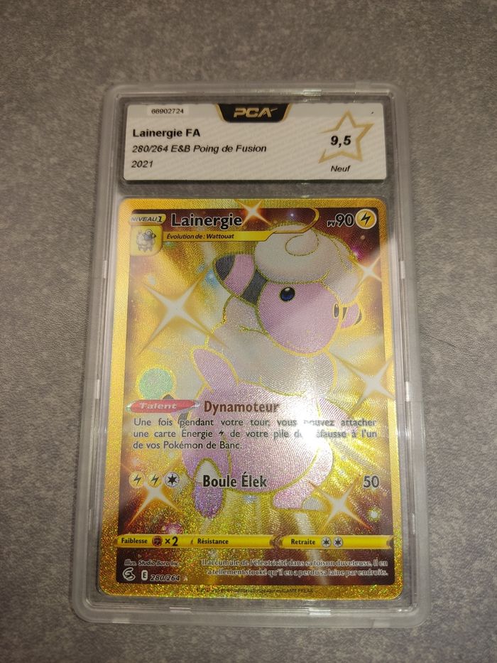 Carte pokémon lainergie full art gold poing de fusion PCA 9.5