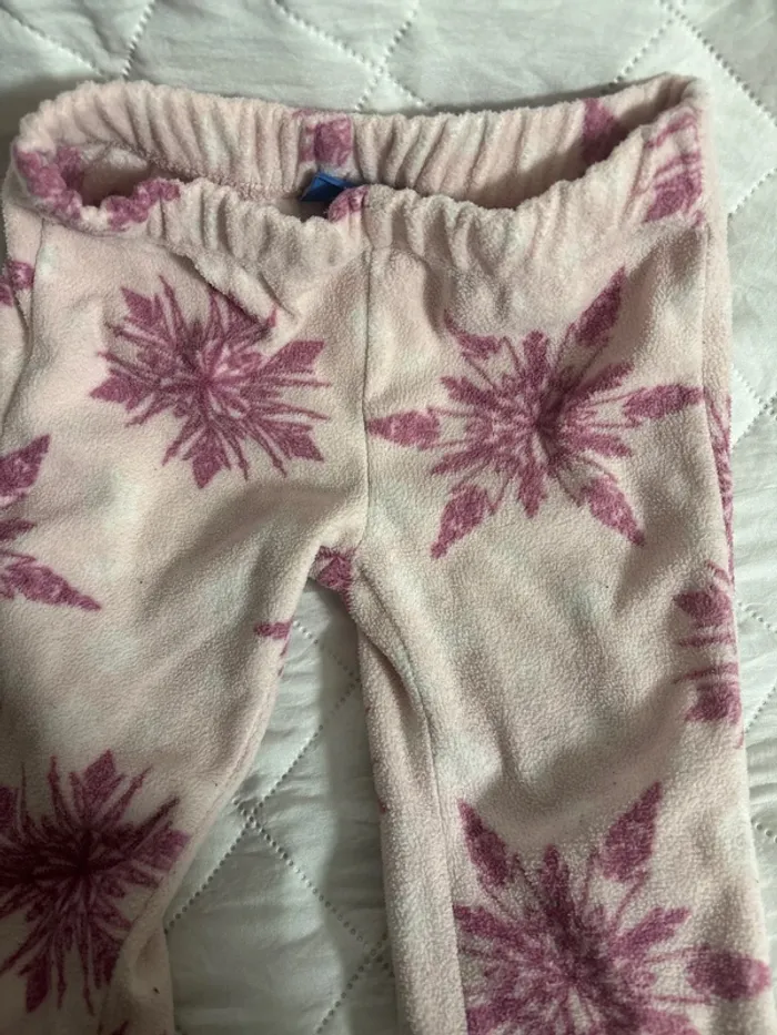 Pantalon de pyjama taille 3ans marque Disney - photo numéro 2