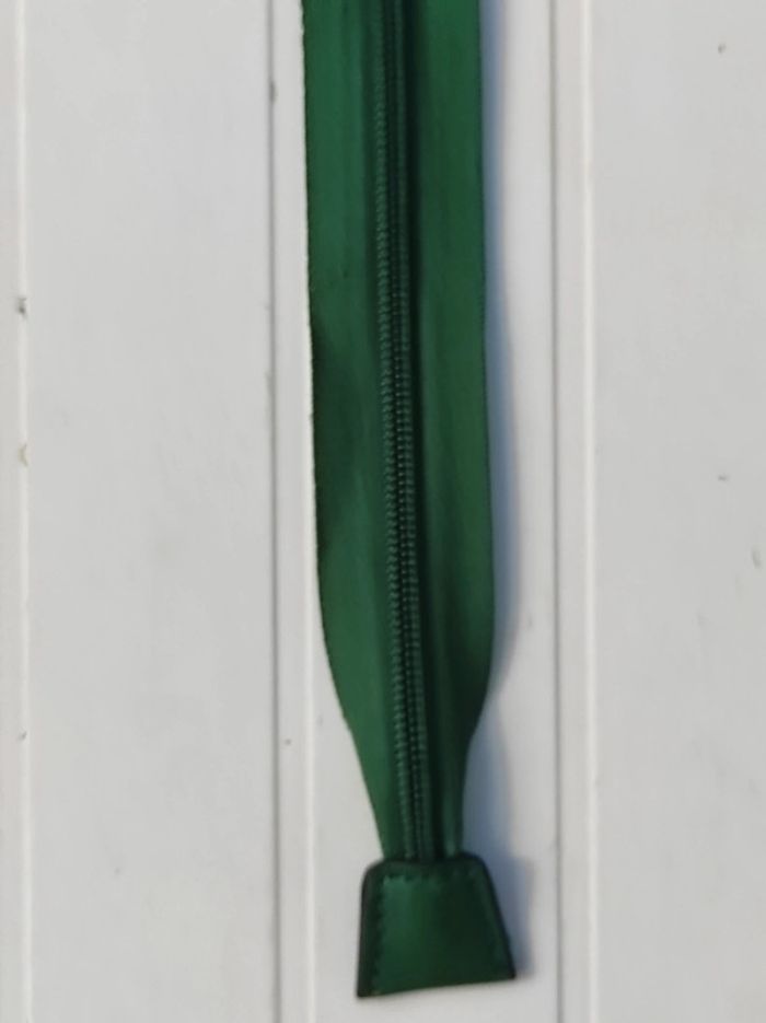 Fermeture éclair verte - photo numéro 2
