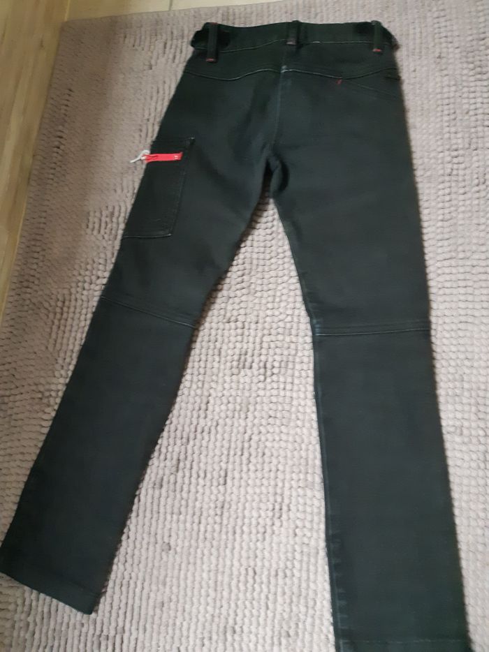 Pantalon Decathlon 6 ans - photo numéro 4
