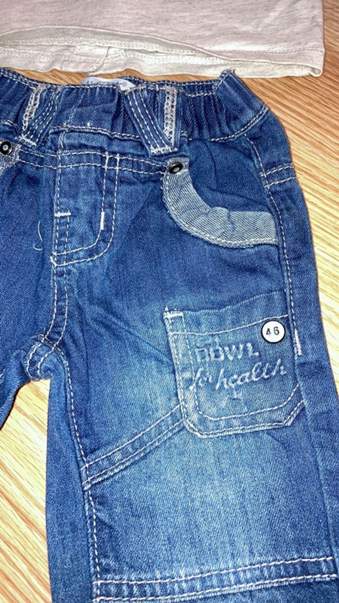 Jean alphabet / t-shirt Kiabi 6 mois - photo numéro 3