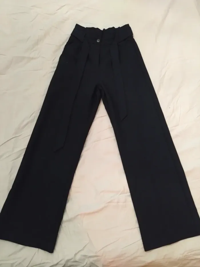 Pantalon Y Coo T36 – noir taille haute, chic avec ceinture - photo numéro 2