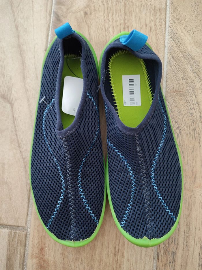 Chaussures aquatiques4