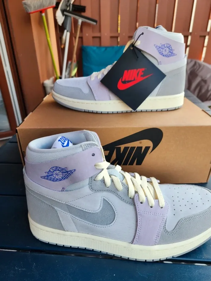 Nike air jordan 1 zm air cmft 2 neuves Taille 42,5 femme - photo numéro 2