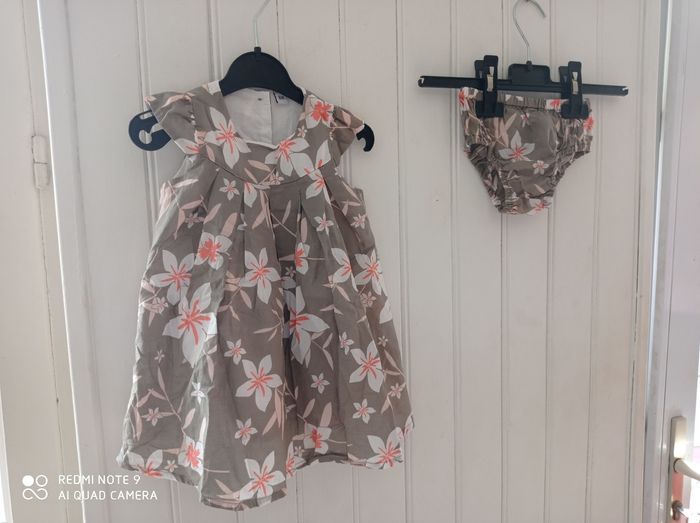 Robe taille 6 mois