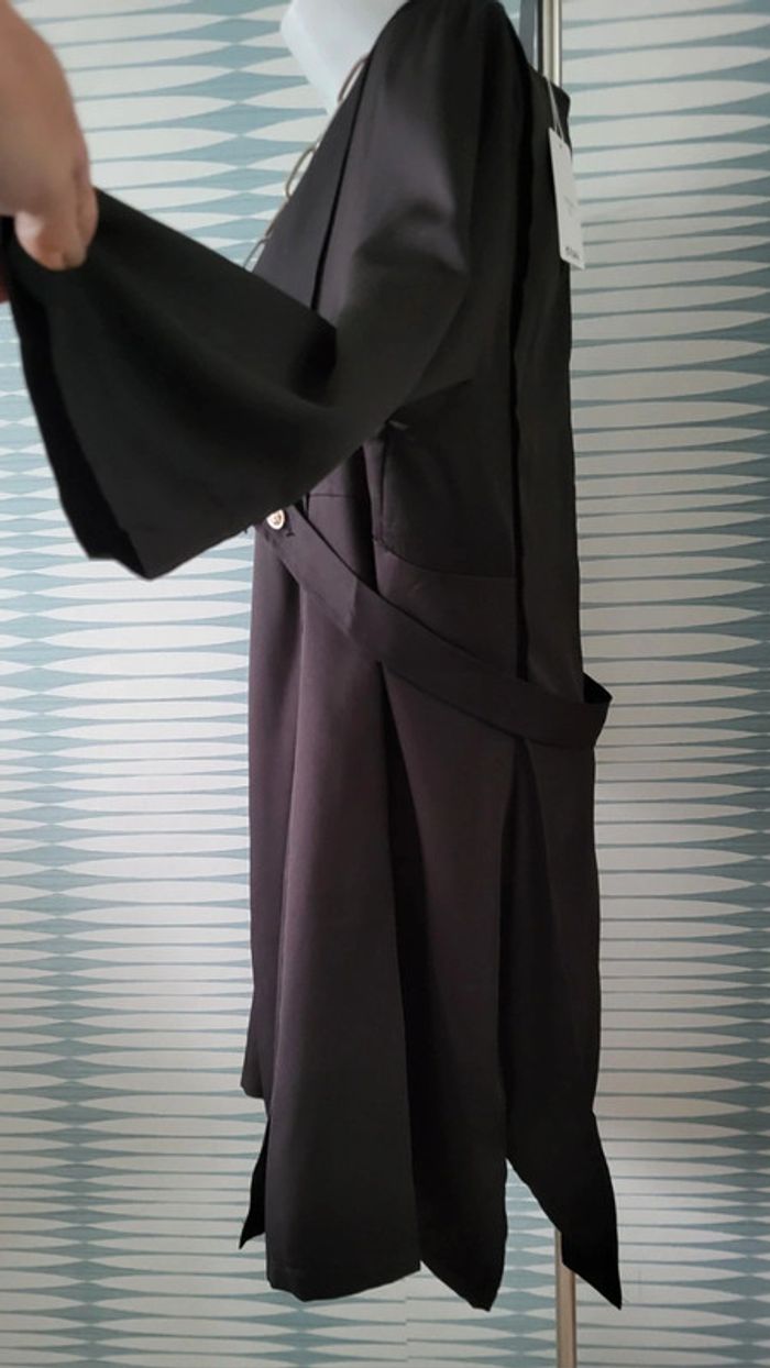 Robe noire à martingale et manches longues Christy taille 3 (44/46) neuve avec étiquette - photo numéro 9