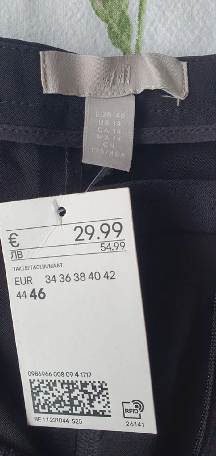 H&M - Pantalon femme tailleur noir - photo numéro 4
