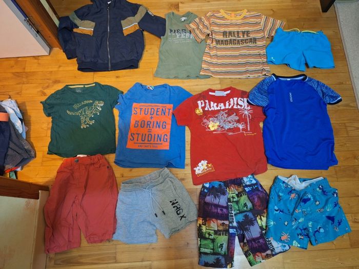 Lot vêtements été garçon 6 ans - photo numéro 2