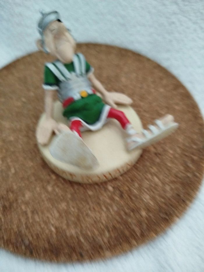 Figurine Astérix Soldat Romain - photo numéro 3