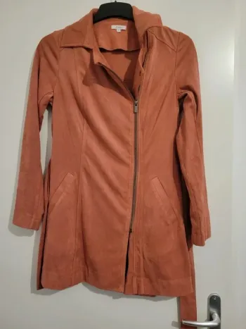 Veste suédine longue P 36