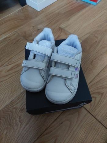 Basket adidas grand court I