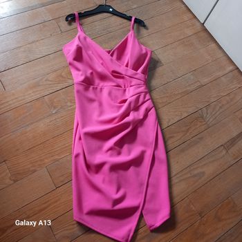 Robe rose fushia