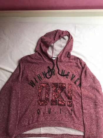 Pull léger et en très bon état