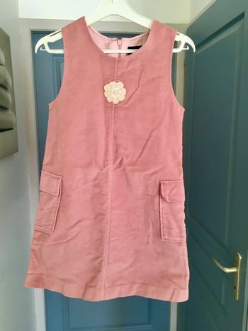 Robe rose avec fleur taille 8 ans