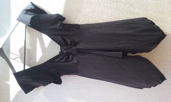 haut noir manches courtes femme