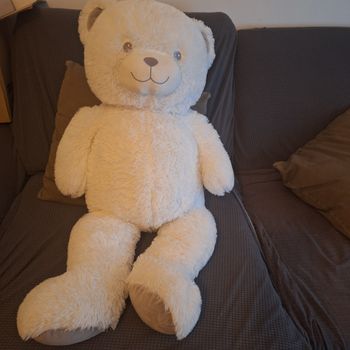 Peluche ours blanc