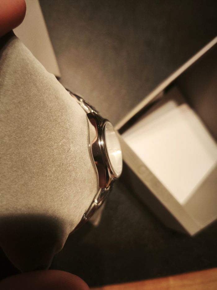 Montre Guess neuve argentée - photo numéro 7
