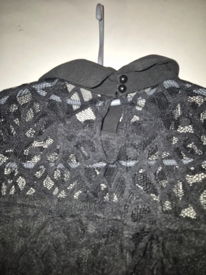 T-shirt dentelle - photo numéro 4